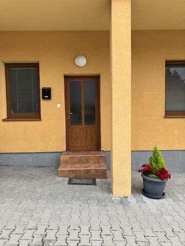 Appartement Apartmanovy Dom Slavia à Bojnice Extérieur photo